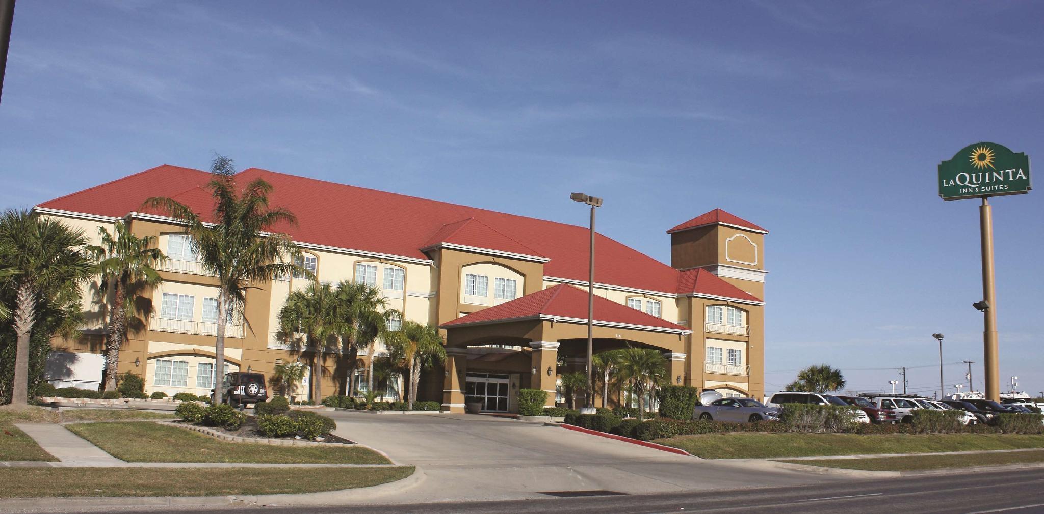 La Quinta By Wyndham Corpus Christi Airport Hotel Exterior foto